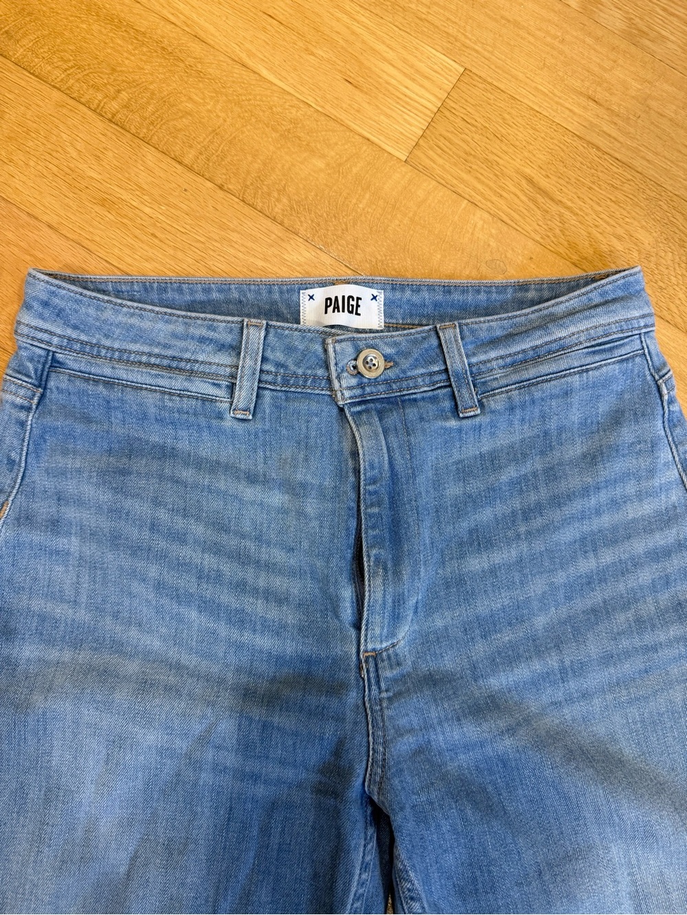 Paige Leenah Wide-Leg Jeans - Picture 2 of 7